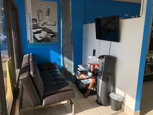 Cell Phone Store «Simple Phone Solutions», reviews and photos, 10214 SE Mill Plain Blvd, Vancouver, WA 98664, USA