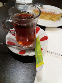 Thé turc du Restaurant turc Élysées Ottoman PERA à Paris - n°4