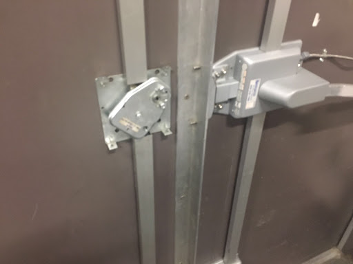 Locksmith «Zip Locksmith», reviews and photos, 35400 Pacific Hwy S, Federal Way, WA 98003, USA