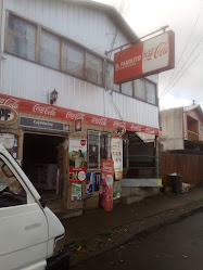 mercado Particular "El Farolito" Y "Pescaderia Angelmo"