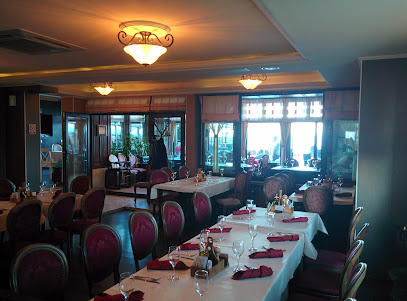 Reyna Restaurant - Str. Pescarilor 33B, Constanța 900538, Romania