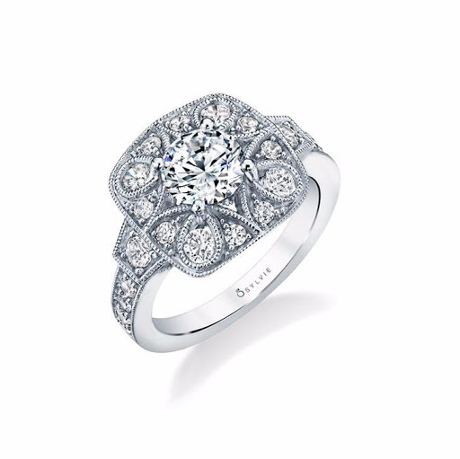 Jewelry Store «M.R.T. Jewelers», reviews and photos, 927 Warren Ave, East Providence, RI 02914, USA