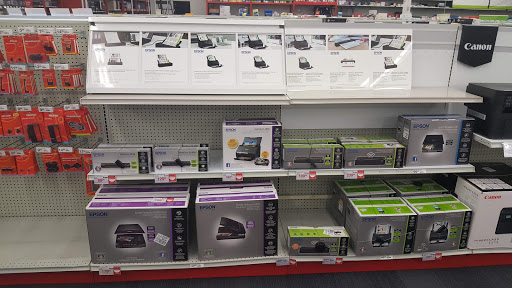 Office Supply Store «Staples», reviews and photos, 6731 Frontier Dr, Springfield, VA 22150, USA