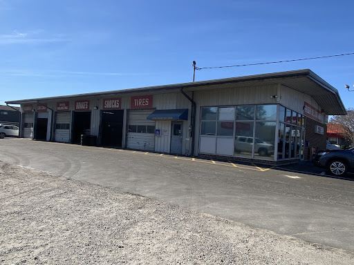 Tire Shop «Pridgen Tire & Auto Center», reviews and photos, 3521 Sunset Ave, Rocky Mount, NC 27804, USA
