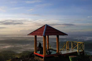 Gentong Mountain image