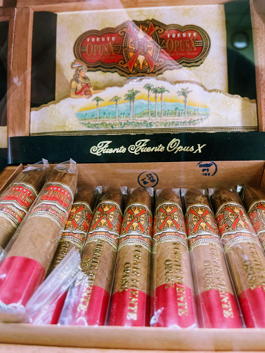 Tobacco Shop «Tobacco King - Smoke Shop», reviews and photos, 2557 County Rd 516, Old Bridge, NJ 08857, USA