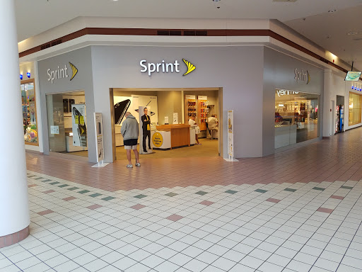 Sprint Store, 3065 NY-50 B016, Saratoga Springs, NY 12866, USA, 