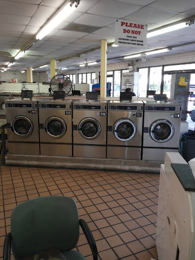 Laundromat «Sunshine Coin Laundry», reviews and photos, 700 W Livingston St, Orlando, FL 32805, USA