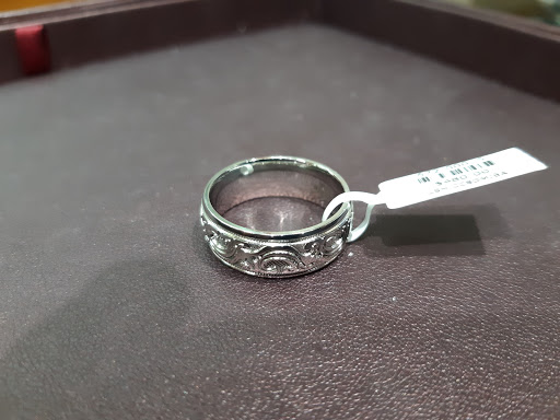 Jewelry Store «Sarah Leonard Fine Jewelers», reviews and photos, 1055 Westwood Blvd, Los Angeles, CA 90024, USA