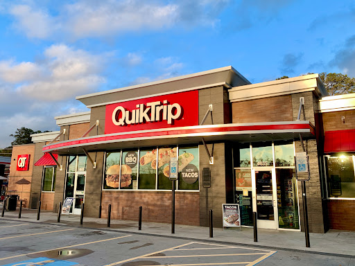 QuikTrip, 4635 Woodstock Rd, Roswell, GA 30075, USA, 