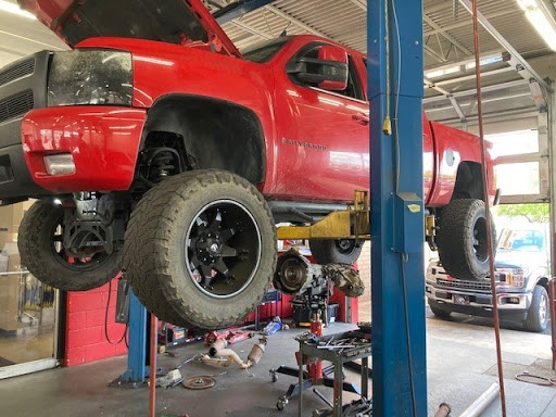 Auto Repair Shop «Cobb Tire & Auto Repair #2», reviews and photos, 2101 Wade Hampton Blvd, Greenville, SC 29615, USA