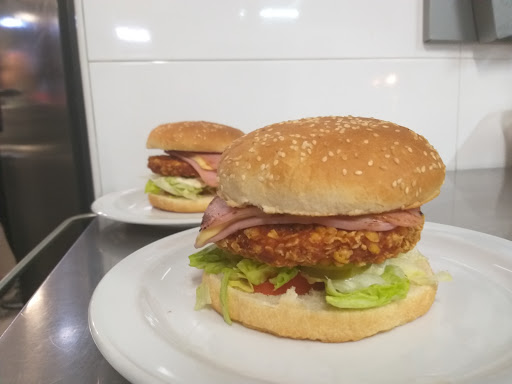 Información y opiniones sobre Hamburgueseria Hermán de Medina Del Campo