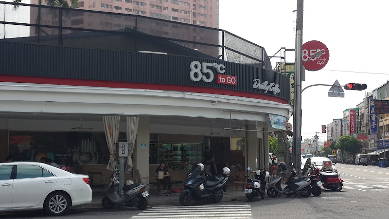 85°C 高雄岡山店