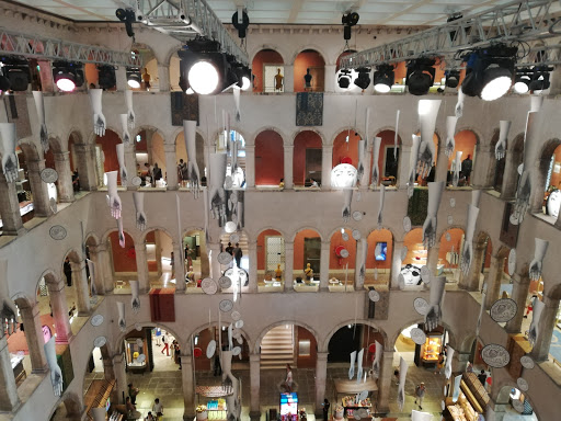 LOEWE T Galleria Venezia