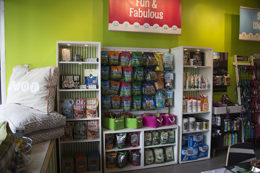 Pet Groomer «Splash and Dash Groomerie & Boutique», reviews and photos, 224 Peachtree East Shopping Center, Peachtree City, GA 30269, USA