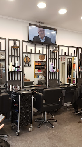 Salon Image