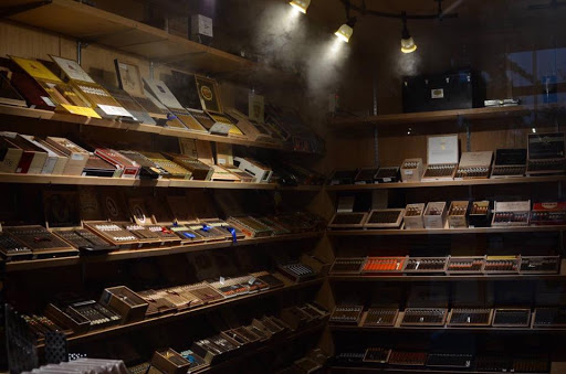 Tobacco Shop «The Toasted Foot Lounge», reviews and photos, 20845 Callaway Village Way #2a, Callaway, MD 20620, USA