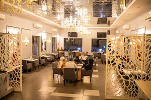 Vanilla Restaurant & Lounge image