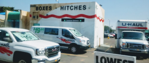 Truck Rental Agency «U-Haul Moving & Storage of Point Loma», reviews and photos, 3820 Midway Dr, San Diego, CA 92110, USA
