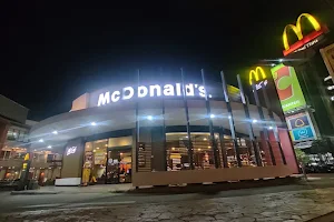 McDonald's Drive Thru image