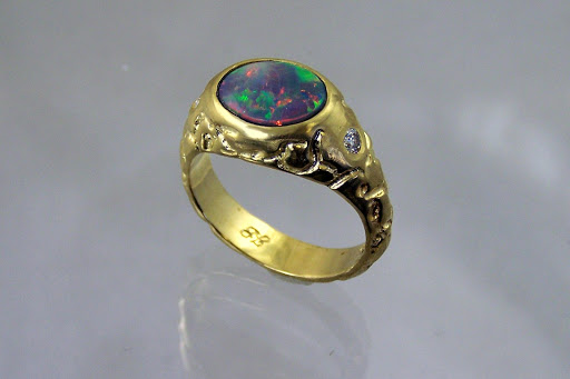 Jewelry Designer «Jerry Lindsey Custom Jewelry», reviews and photos, 625 Bakers Bridge Ave #104, Franklin, TN 37067, USA