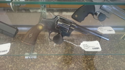 Pawn Shop «US Pawn», reviews and photos, 386 S Chambers Rd, Aurora, CO 80017, USA