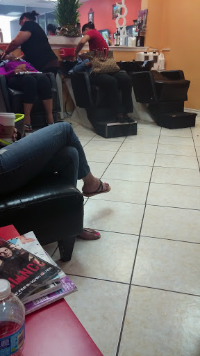 Beauty Salon «Dominican Beauty Salon», reviews and photos, 19125 W Little York Rd, Katy, TX 77449, USA