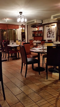 Atmosphère du Restaurant français Le Pont Saint Etienne à Limoges - n°18