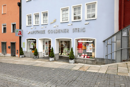 Apotheke Goldener Steig OHG Marktpl. 23, 94065 Waldkirchen, Deutschland