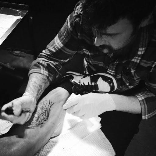 Barber Shop «DeRosso Brothers Tattoo and Barber», reviews and photos, 7907 SW 37th Ave, Portland, OR 97219, USA