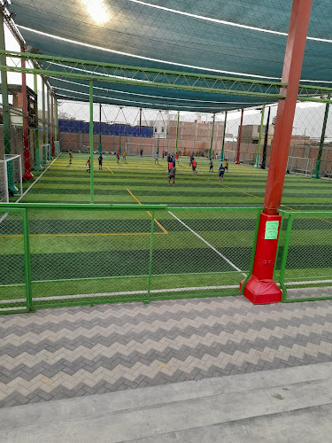Escuela Oficial De Futbol Alianza Lima