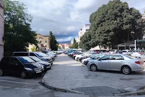 Parking Split image