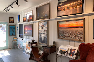 THE BEACH LIFE GALLERY