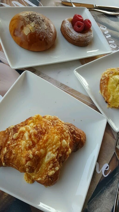 Photos of Madeleine Bakery