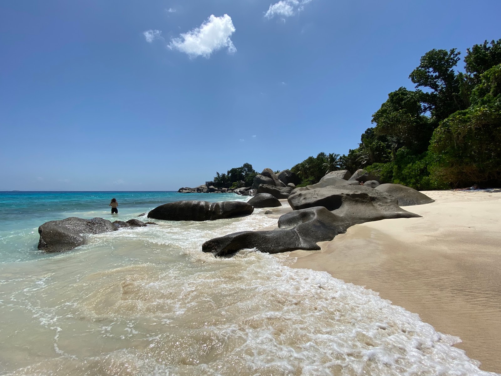 Foto de Carana Beach área parcialmente de hotel