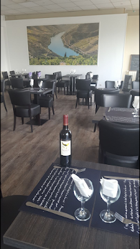 Atmosphère du Restaurant portugais Le Val Douro à Pierrelaye - n°5