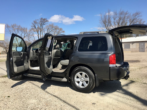 Used Car Dealer «E & S Auto Sales», reviews and photos, 2423 Plainfield Rd, Crest Hill, IL 60435, USA