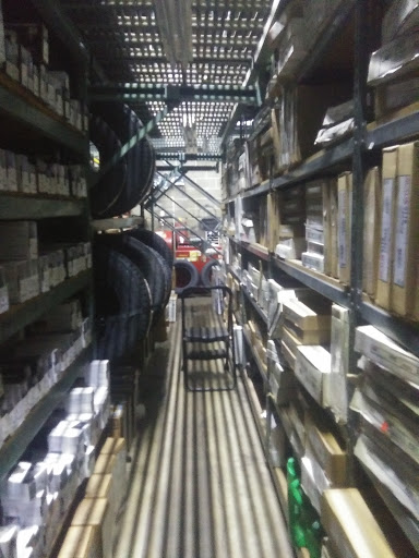 Tire Shop «Firestone Complete Auto Care», reviews and photos, 4580 Great Northern Blvd, North Olmsted, OH 44070, USA