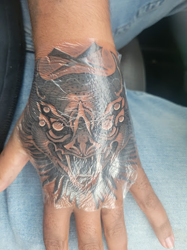 Explore tattoo ideas mujeres, creative tattoo ideas in Sarasota, available at SEVEN SINS Tattoo Studio