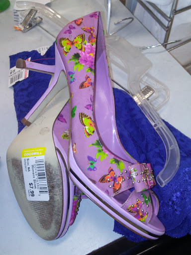 Thrift Store «Goodwill», reviews and photos