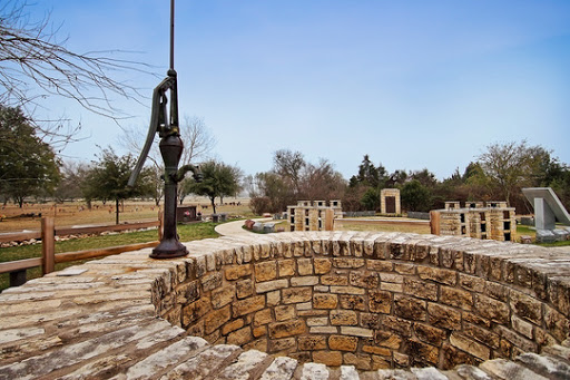 Funeral Home «Cook-Walden/Capital Parks Funeral Home», reviews and photos, 14501 I-35, Pflugerville, TX 78660, USA