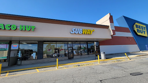 Shopping Mall «Baldwin Shopping Center», reviews and photos, 660 Sunrise Hwy, Baldwin, NY 11510, USA