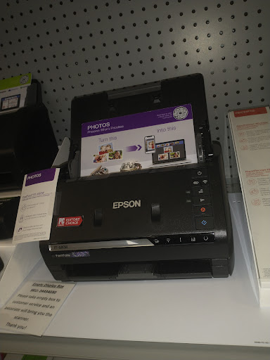 Office Supply Store «Staples», reviews and photos, 3540 Pump Rd, Richmond, VA 23233, USA