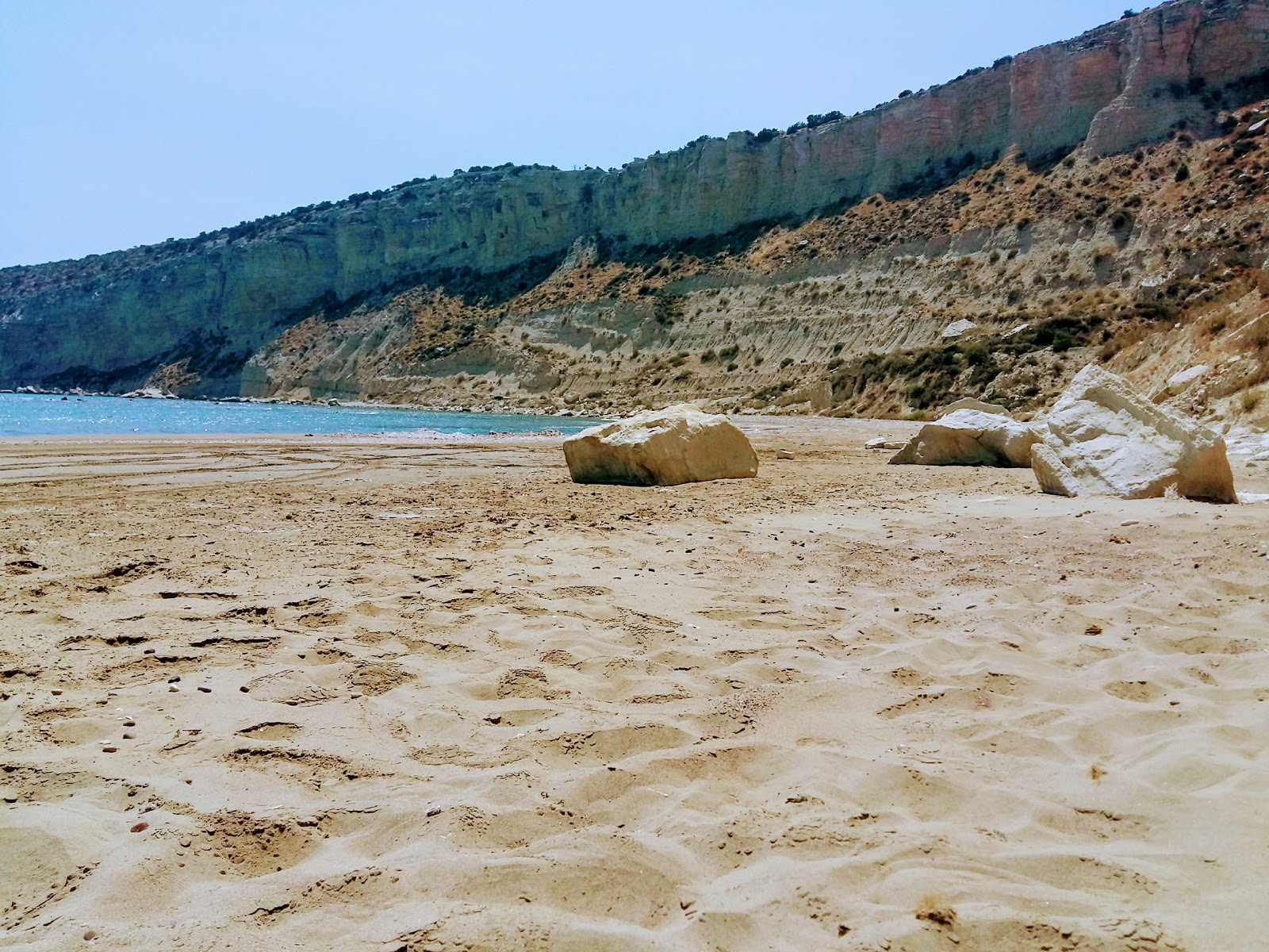 Foto di Zapalo beach con più baie lunghe