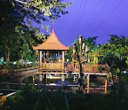 Taman Abhirama Sidoarjo photo