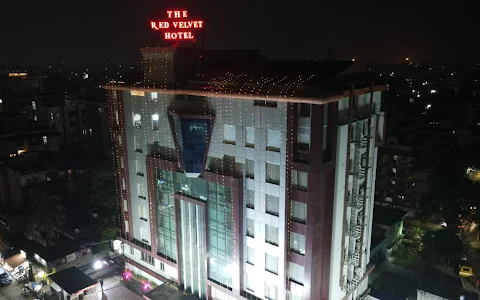 The Red Velvet Hotel Samarpan image