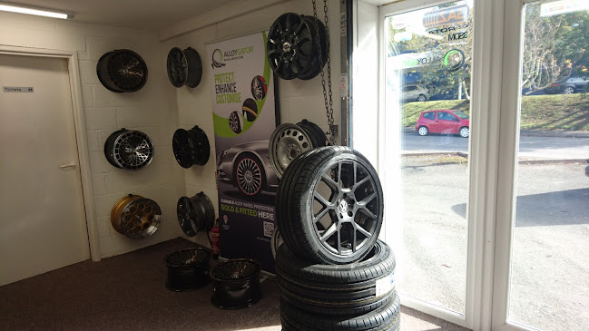 Reviews of Tamar Wheels in Plymouth - Tire shop