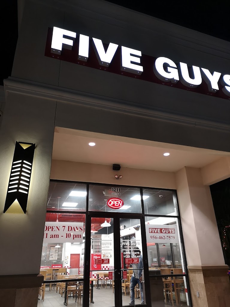 Five Guys 78041