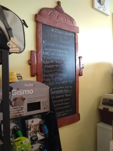 Pet Supply Store «Paws in the City Cary NC», reviews and photos, 1105 Tryon Village Dr #303, Cary, NC 27518, USA