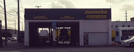 Auto Repair Shop «Meineke Car Care Center», reviews and photos, 465 S Holgate St, Seattle, WA 98134, USA